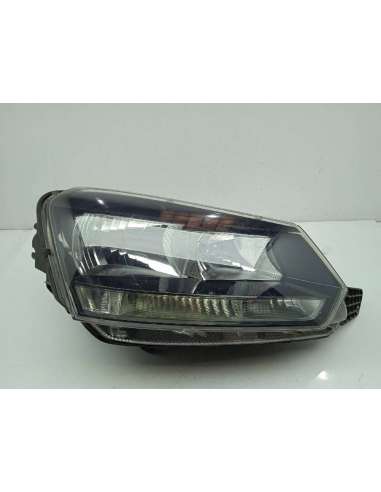 FARO DERECHO SKODA YETI (5L)(2009)...