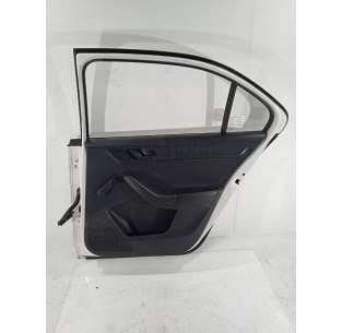 PUERTA TRASERA DERECHA... 2