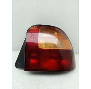 PILOTO TRASERO DERECHO -...