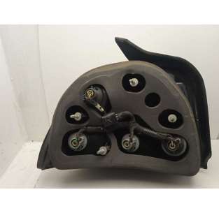 PILOTO TRASERO DERECHO... 2