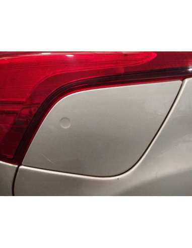 TAPA EXTERIOR COMBUSTIBLE FORD FOCUS...