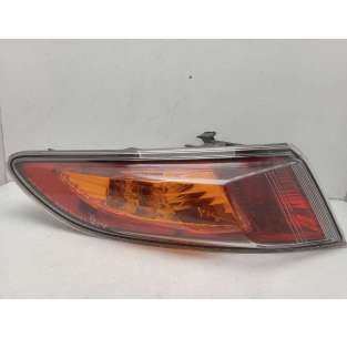 PILOTO TRASERO IZQUIERDO...