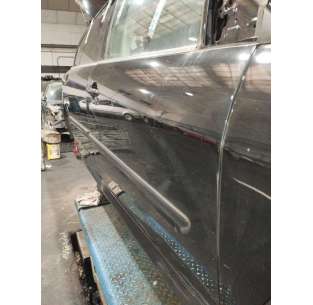 PUERTA DELANTERA DERECHA... 2