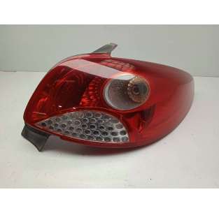 PILOTO TRASERO DERECHO -...