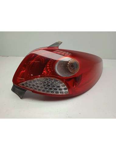 PILOTO TRASERO DERECHO - 770761 /...