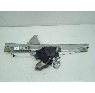 ELEVALUNAS DELANTERO...