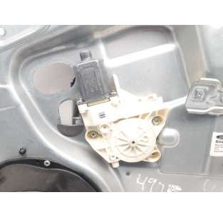 ELEVALUNAS DELANTERO... 2