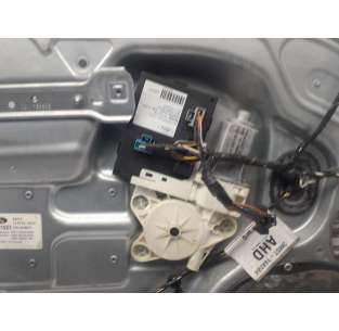 ELEVALUNAS DELANTERO... 2