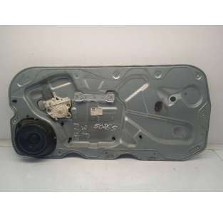 ELEVALUNAS DELANTERO...