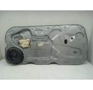 ELEVALUNAS DELANTERO...