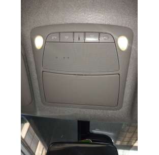 LUZ INTERIOR NISSAN LEAF...