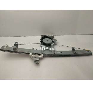 ELEVALUNAS DELANTERO...