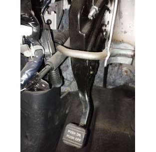 PALANCA FRENO NISSAN LEAF...