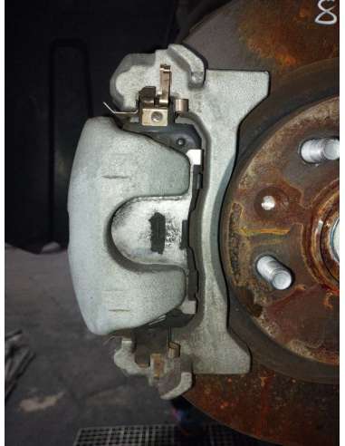 PINZA DE FRENO DELANTERA IZQUIERDA...