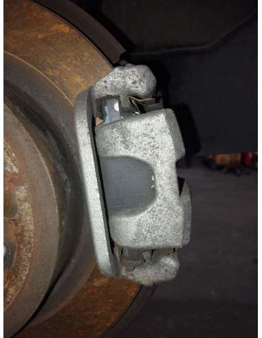 PINZA DE FRENO TRASERA IZQUIERDA...