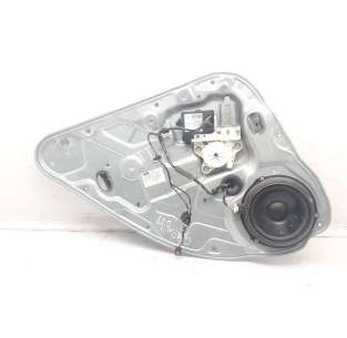 ELEVALUNAS TRASERO...