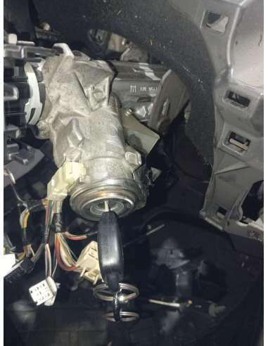 CONMUTADOR DE ARRANQUE TOYOTA VERSO...