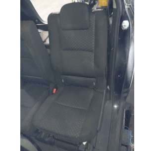 ASIENTOS TRASERO IZQUIERDO...