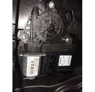 ELEVALUNAS DELANTERO... 2