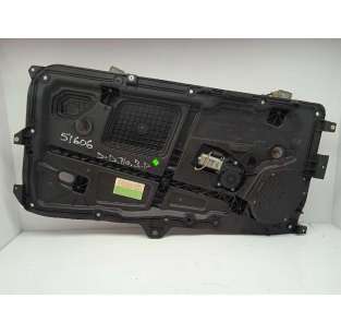 ELEVALUNAS DELANTERO...