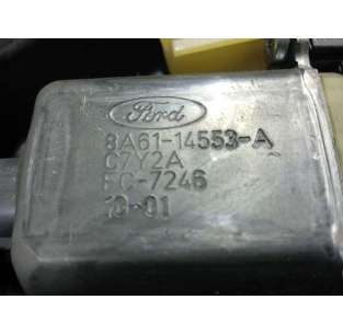 ELEVALUNAS DELANTERO... 2