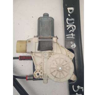 ELEVALUNAS DELANTERO... 2