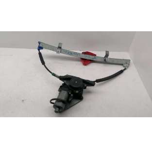 ELEVALUNAS DELANTERO...