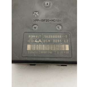 CAJA RELES / FUSIBLES... 2