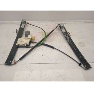 ELEVALUNAS DELANTERO...