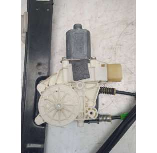 ELEVALUNAS DELANTERO... 2