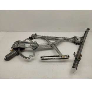 ELEVALUNAS DELANTERO...