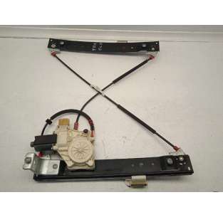 ELEVALUNAS TRASERO DERECHO...