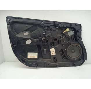 ELEVALUNAS DELANTERO...