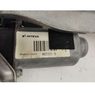 ELEVALUNAS DELANTERO... 2