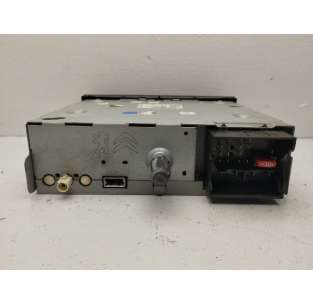 SISTEMA AUDIO / RADIO CD -... 2