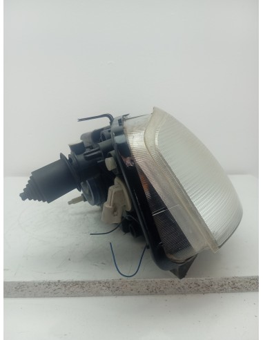 Recambio de faro derecho para dacia logan mcv ambiance referencia OEM IAM 8200211006  
