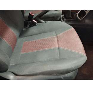 ASIENTO DELANTERO DERECHO... 2