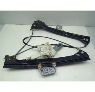 ELEVALUNAS DELANTERO...