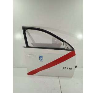 PUERTA DELANTERA DERECHA...