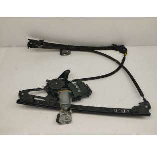 ELEVALUNAS DELANTERO...