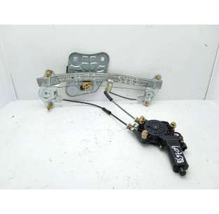 ELEVALUNAS TRASERO DERECHO...