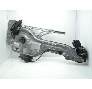 ELEVALUNAS TRASERO...