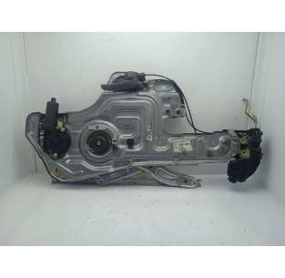 ELEVALUNAS DELANTERO...