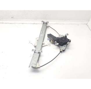 ELEVALUNAS TRASERO...