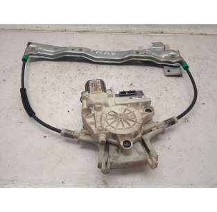 ELEVALUNAS TRASERO DERECHO...