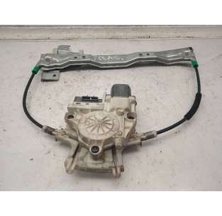 ELEVALUNAS TRASERO...