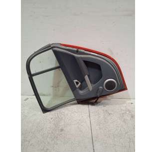 PUERTA TRASERA DERECHA... 2