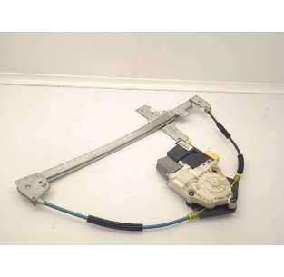 ELEVALUNAS DELANTERO...