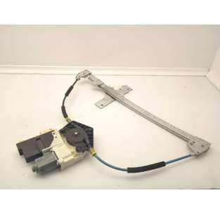 ELEVALUNAS DELANTERO...