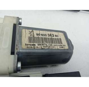 ELEVALUNAS DELANTERO... 2